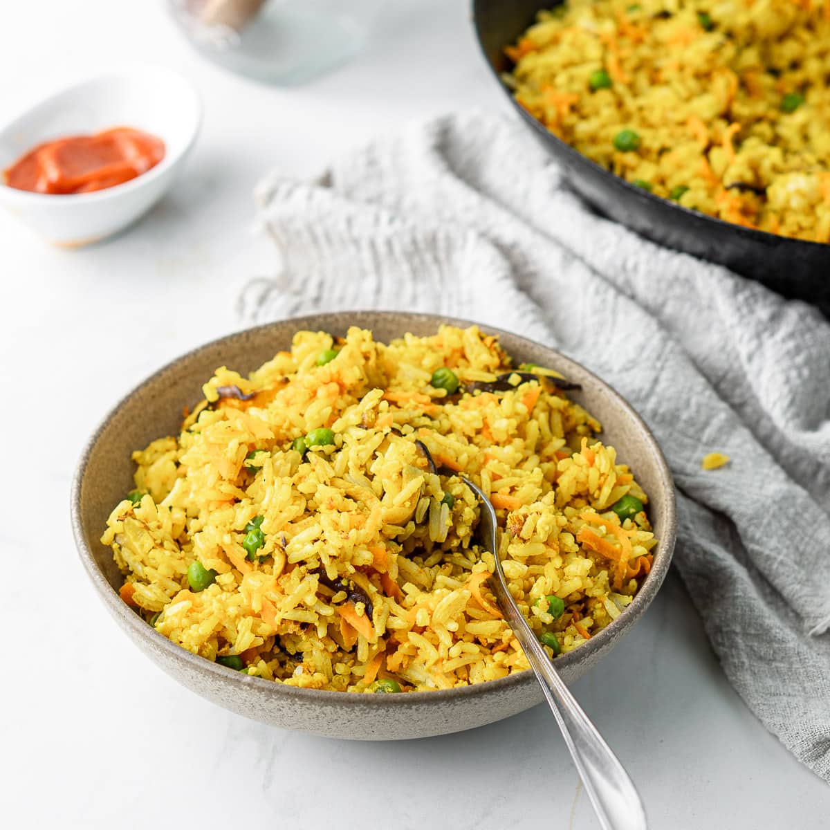 Turmeric Rice Recipe in the Rice Cooker (or not!) - A Healthy