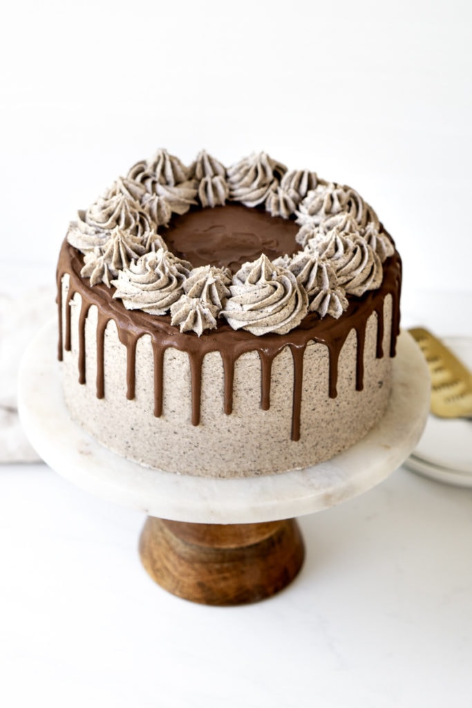 Cookies and Cream Cake (Vegan) - Eight Forest Lane