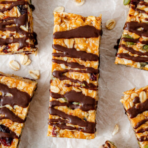 No bake peanut butter muesli bar drizzled with chocolate.