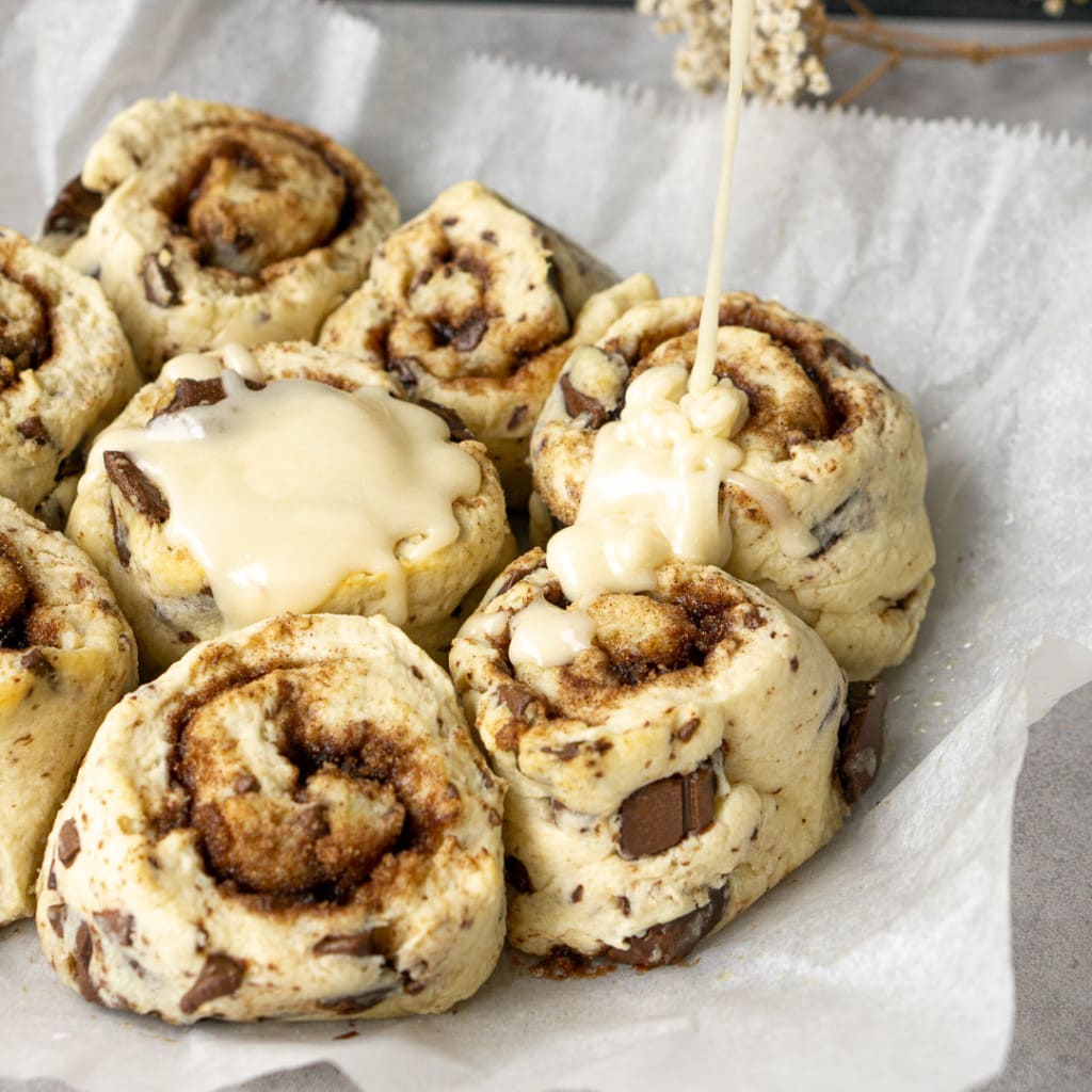 Chocolate Chip Cinnamon Rolls With Maple Glaze Eight Forest Lane Chocolate Chip Cinnamon Rolls With Maple Glaze Eight Forest Lane