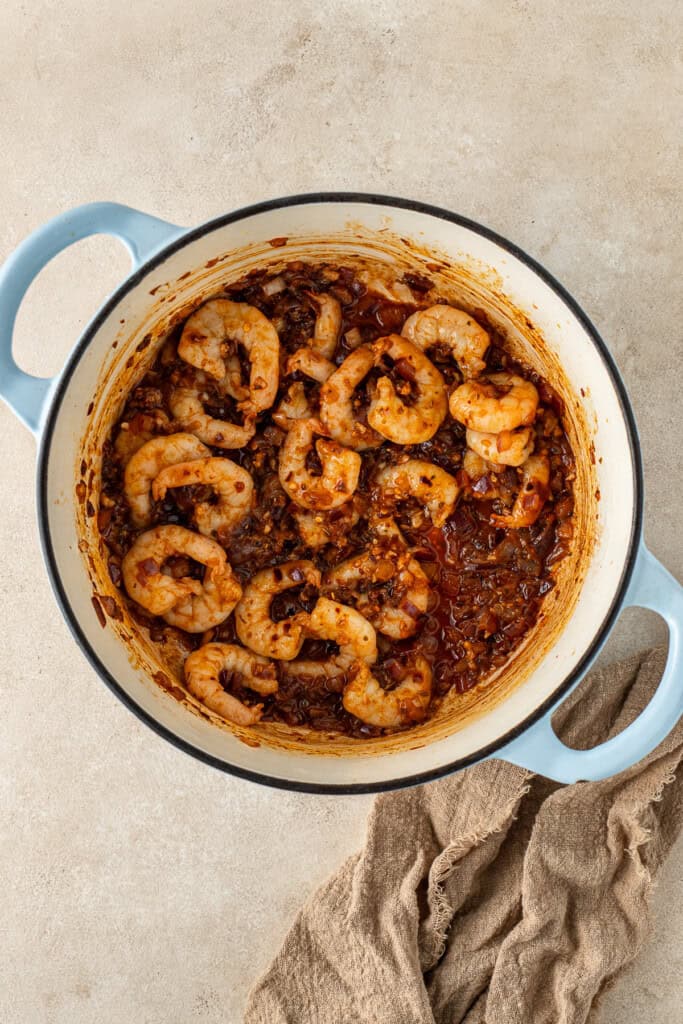 Cooking the prawns in the pot.