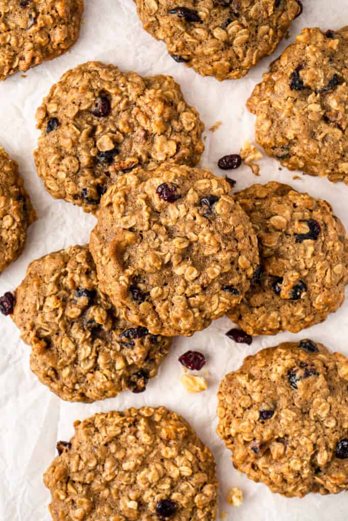 A close up of the cookies.