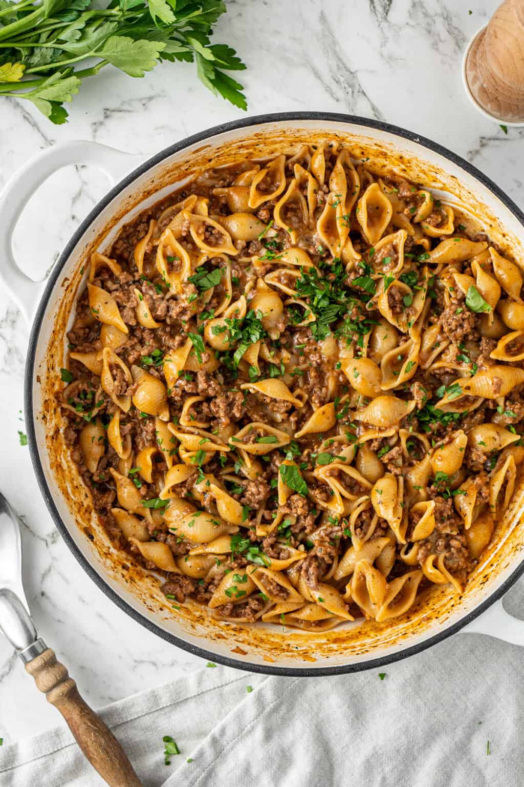 One Pot Beef Mince Pasta - Eight Forest Lane