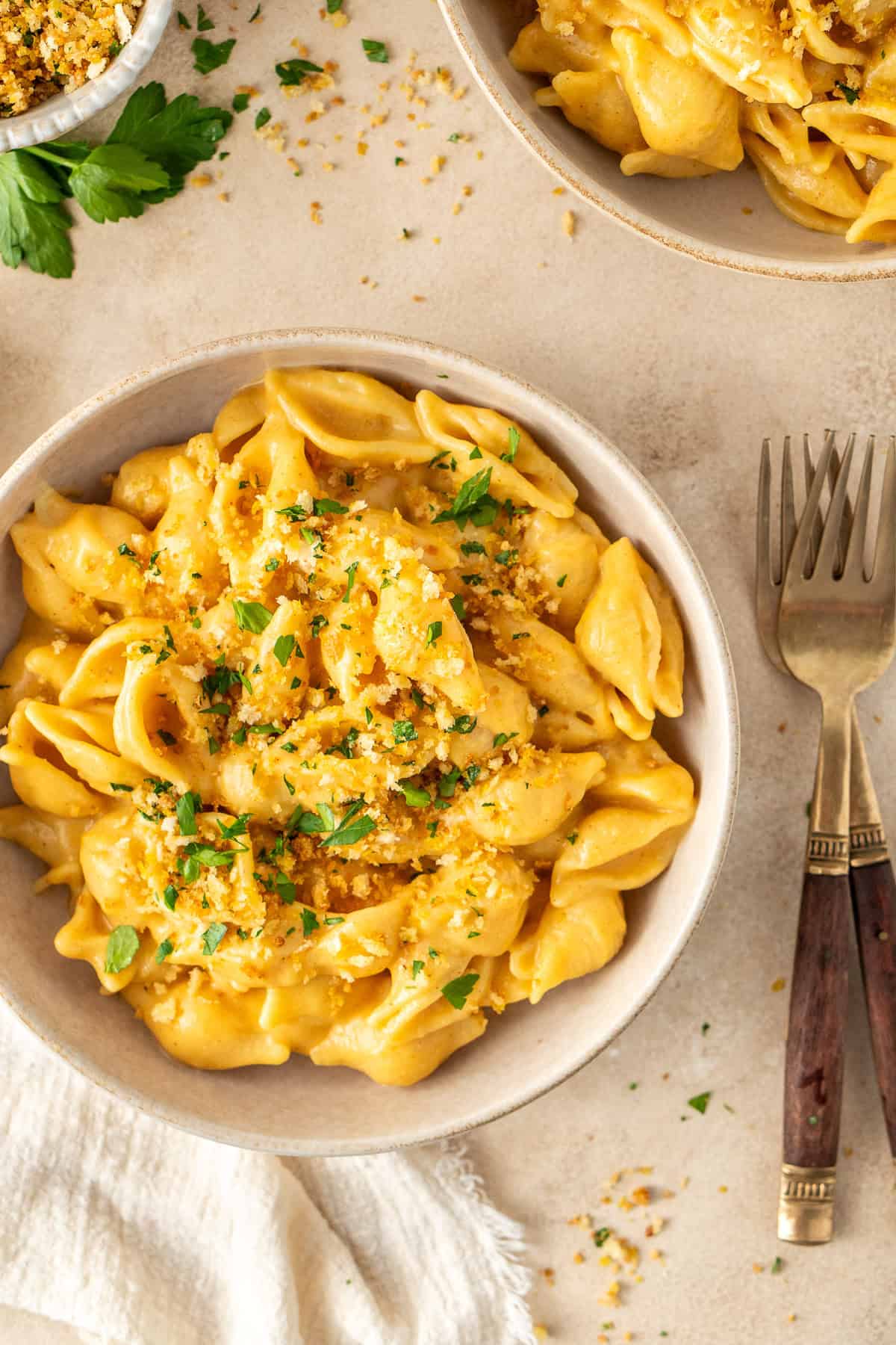 Dairy free mac and cheese in a bowl.